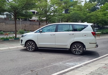 Toyota Innova Crysta
